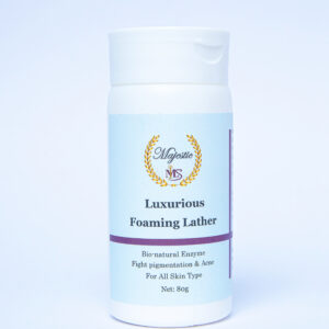 Luxurious Foaming Lather